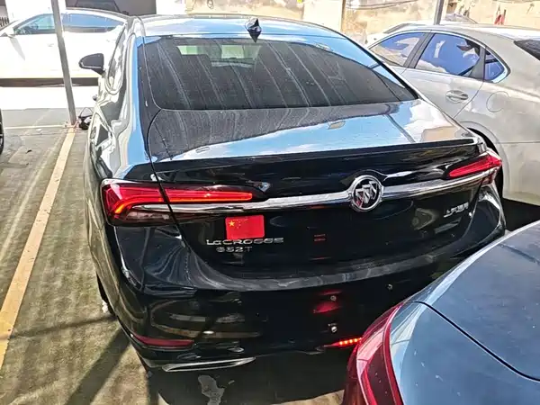 Buick LaCrosse 2022