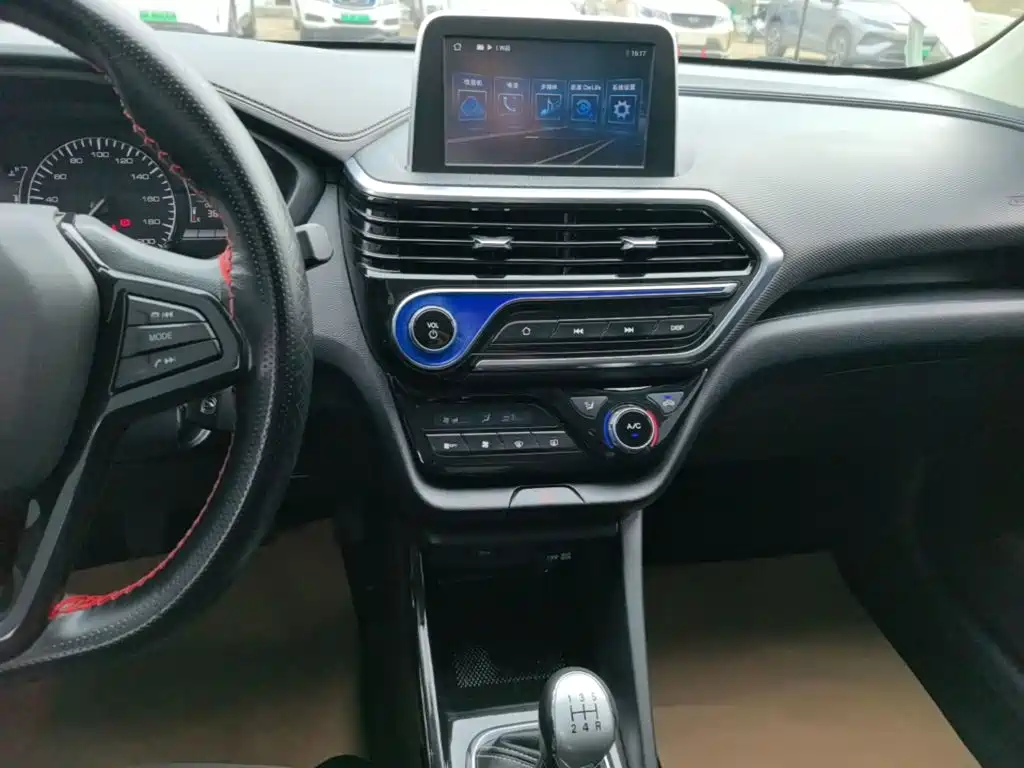 Changan Electra Meccanica 2018 — фото 13