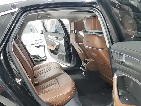 Audi A6L 2021