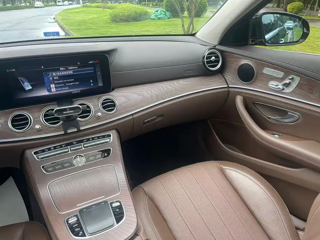 Mercedes-Benz E-Class New Energy 2020 — фото 9