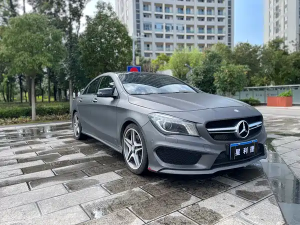 Mercedes-Benz CLA 2015