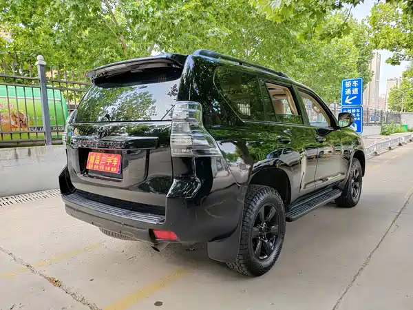 Toyota Prado 2015