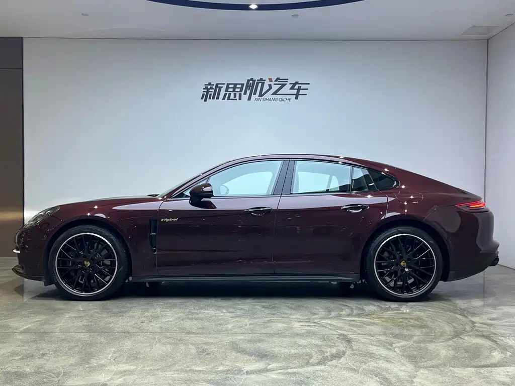 Porsche Panamera Hybrid 2020 — фото 2