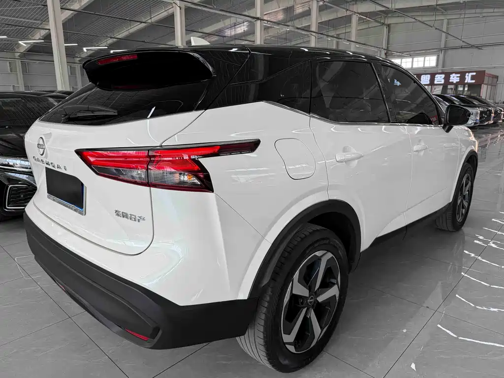 Nissan Qashqai 2023 — фото 4