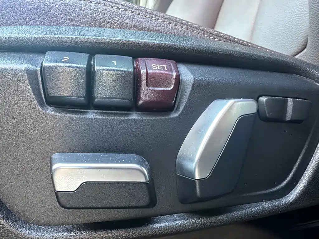 BMW X1 2022 — фото 11