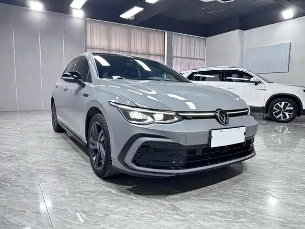 Volkswagen Golf 2023