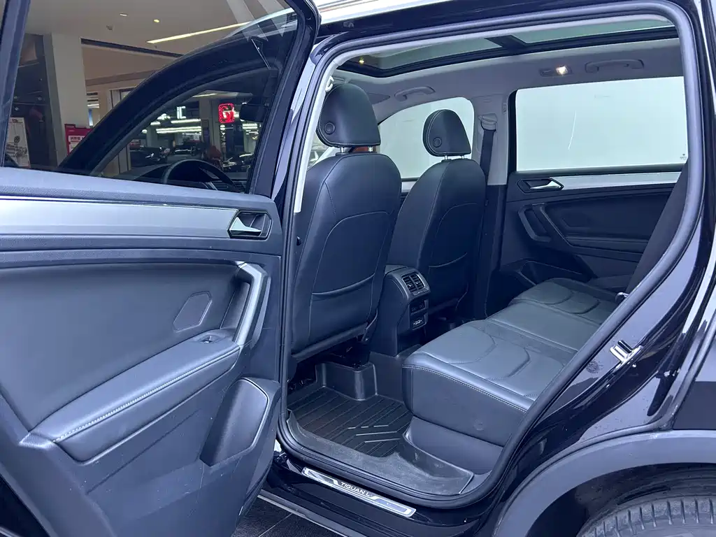 Volkswagen Tiguan L 2021