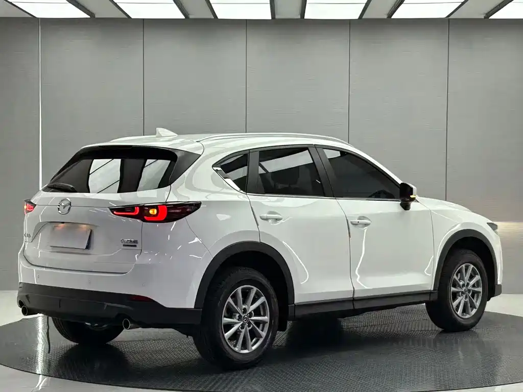 Mazda CX-5 2023 — фото 4