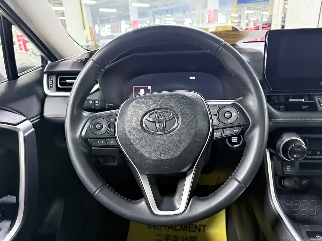 Toyota Wildlander 2023 — фото 14