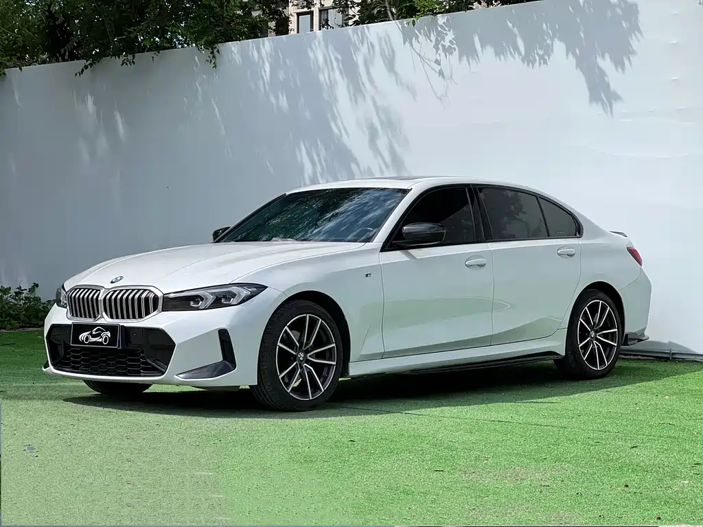 BMW 3 Series 2023