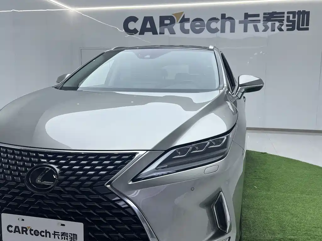 Lexus RX 2022 — фото 32