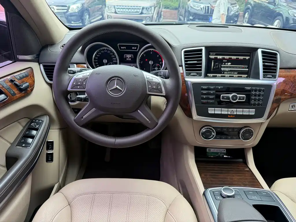 Mercedes-Benz GL-Class 2014 — фото 10