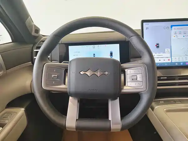 Fangchengbao Titanium 7 2025