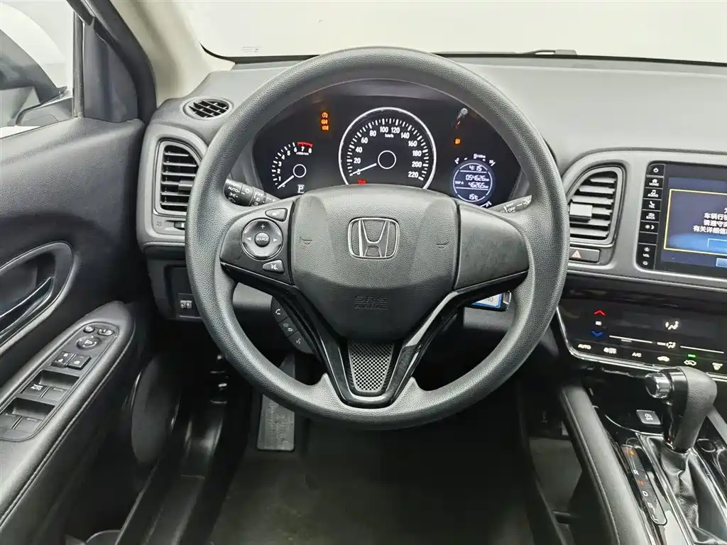 Honda Vezel 2021 — фото 11