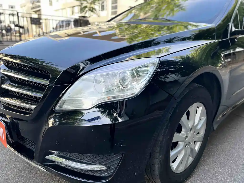 Mercedes-Benz R-Class 2016 — фото 27