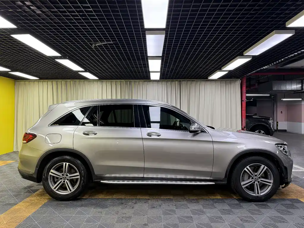 Mercedes-Benz GLC 2019 — фото 16