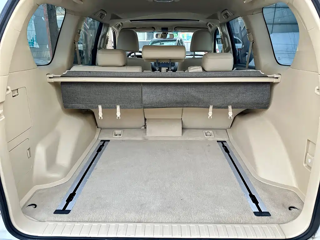 Toyota Prado 2015 — фото 43