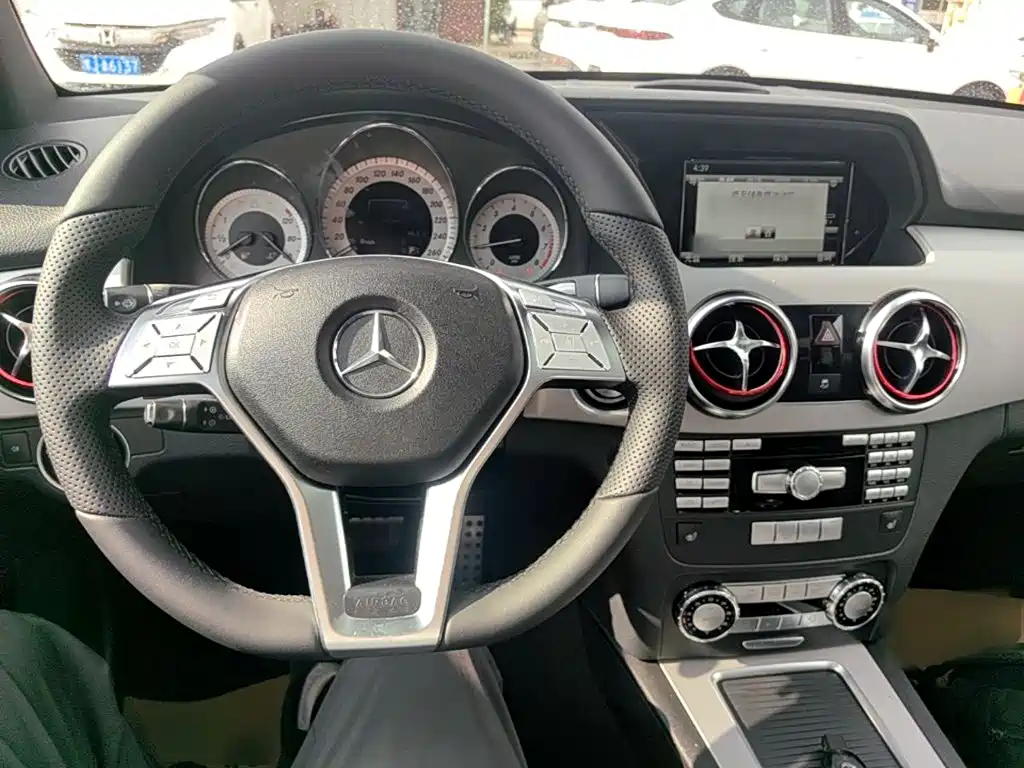 Mercedes-Benz GLK-Class 2015 — фото 10