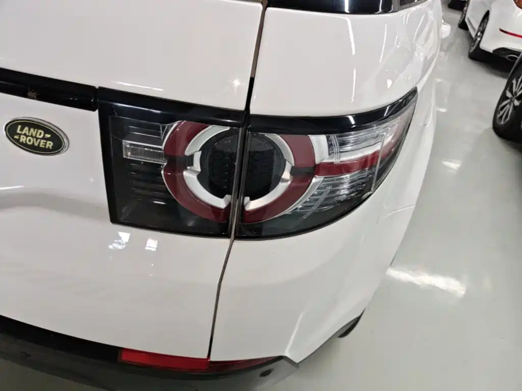 Land Rover Discovery Sport 2019 — фото 24
