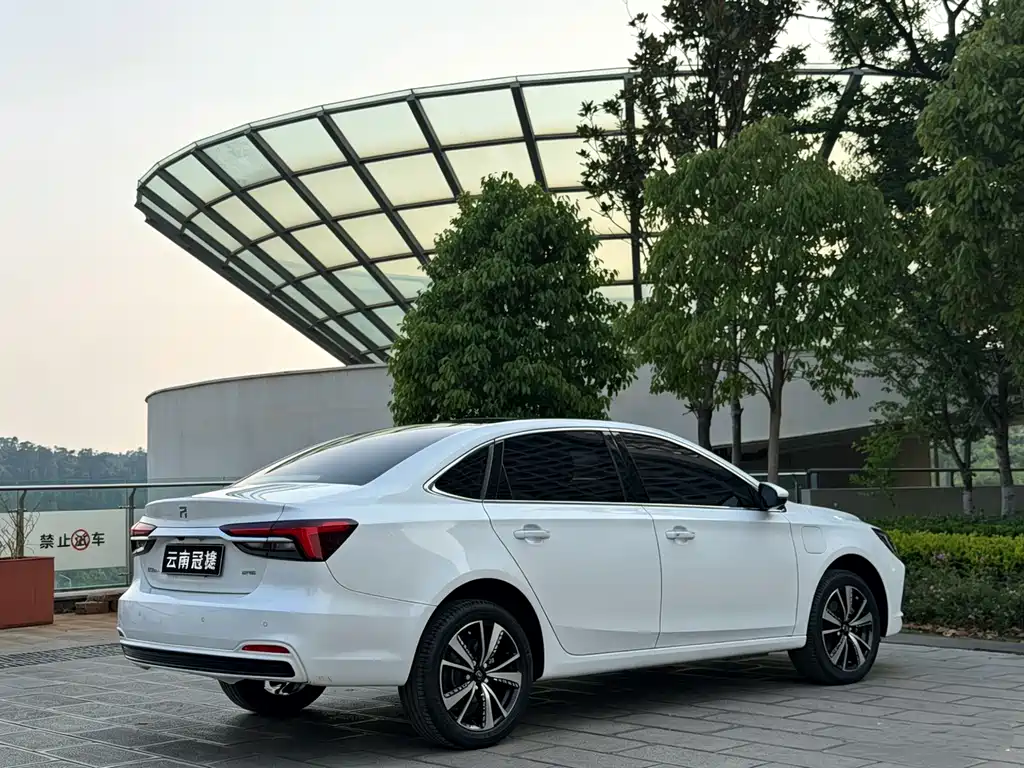 Roewe Feifan ER6 2022 — фото 7
