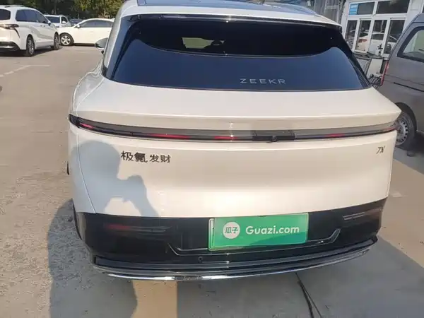 Zeekr 7X 2025