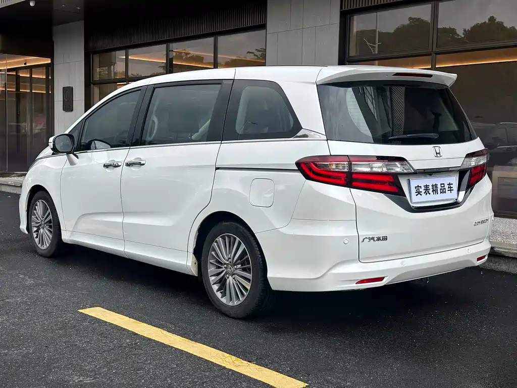 Honda Odyssey 2018 — фото 4