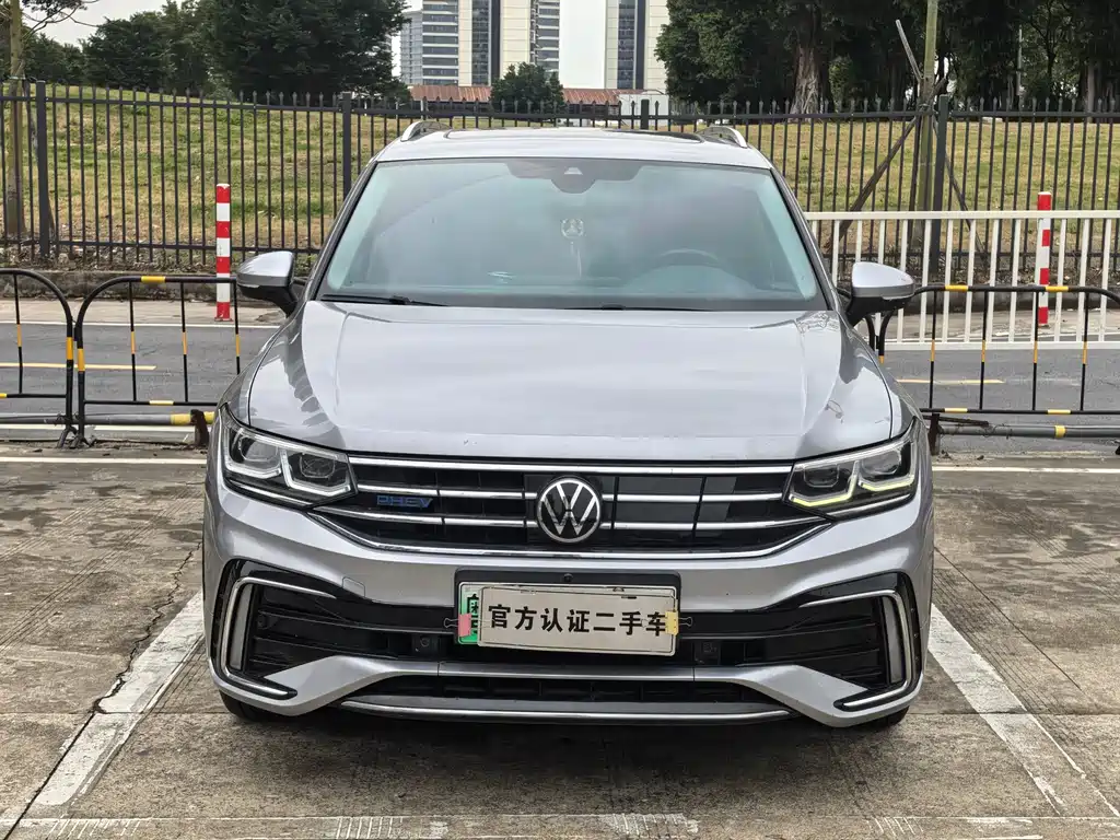 Volkswagen Tiguan L New Energy 2022 — фото 2