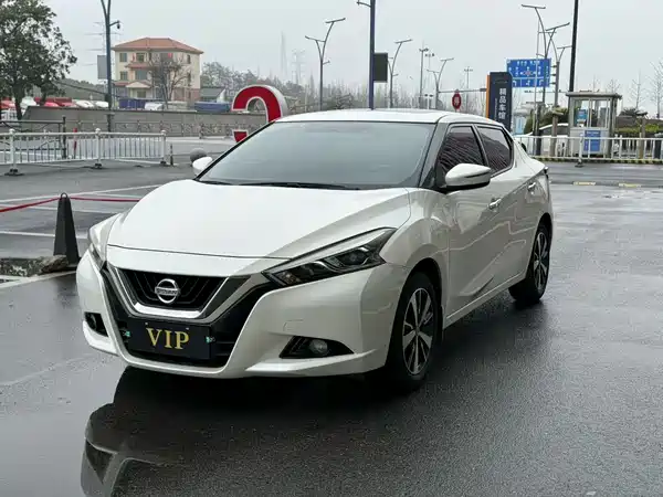 Nissan Bluebird 2019