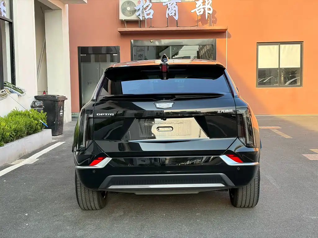 Cadillac IQ Aoge 2025 — фото 8