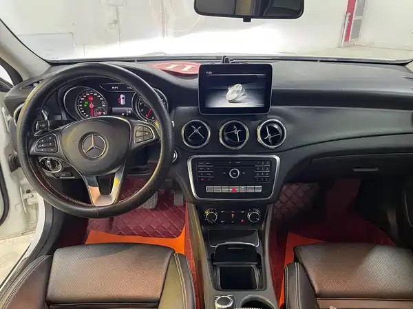 Mercedes-Benz GLA 2018