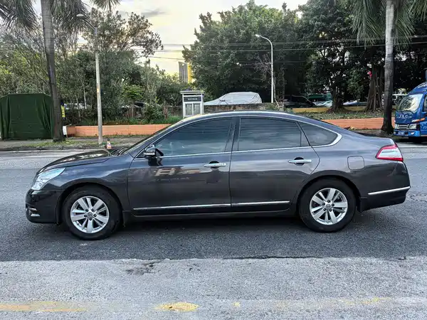 Nissan Teana 2011