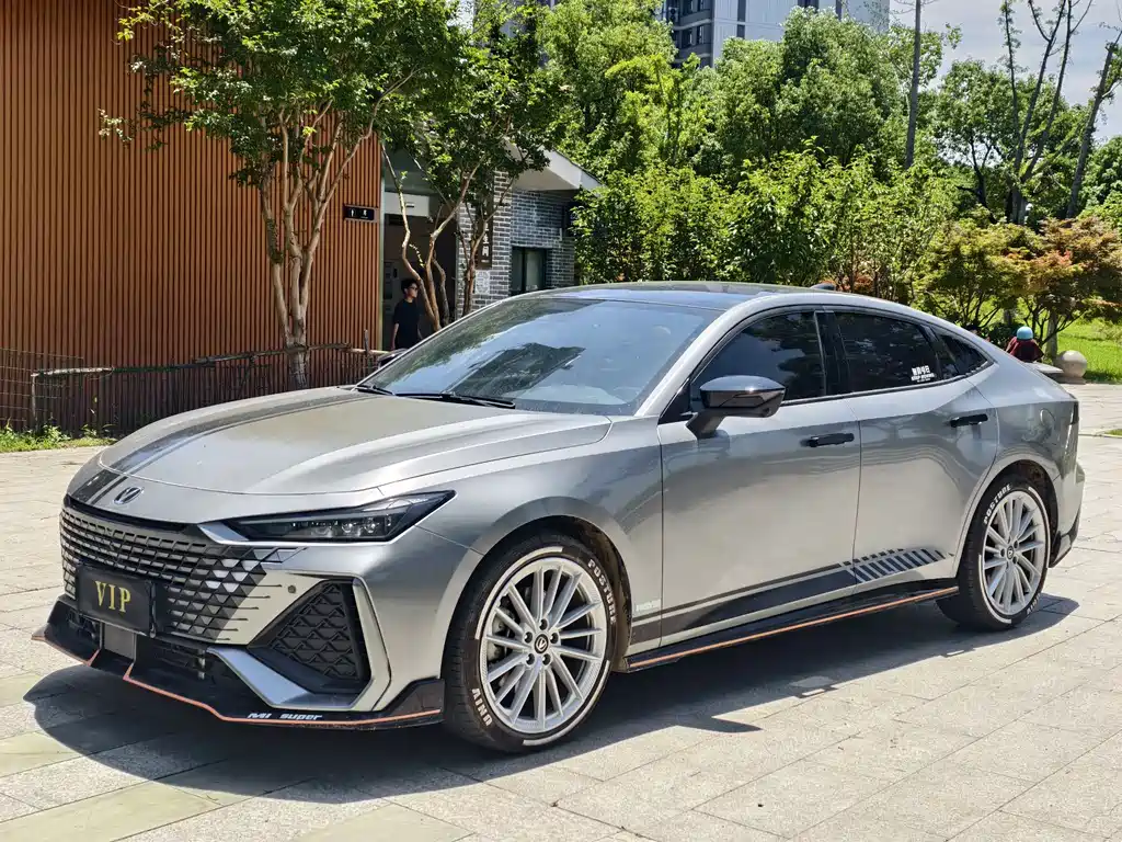 Changan UNI-V 2023