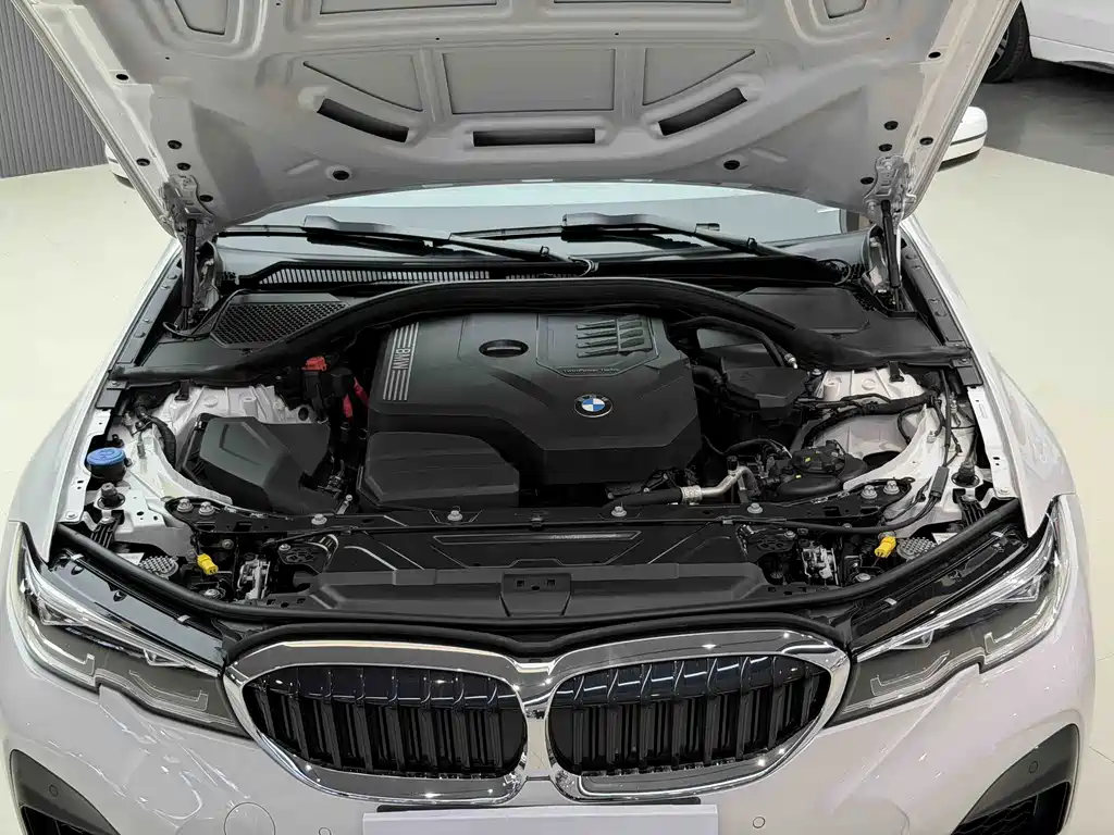 BMW 3 Series 2022