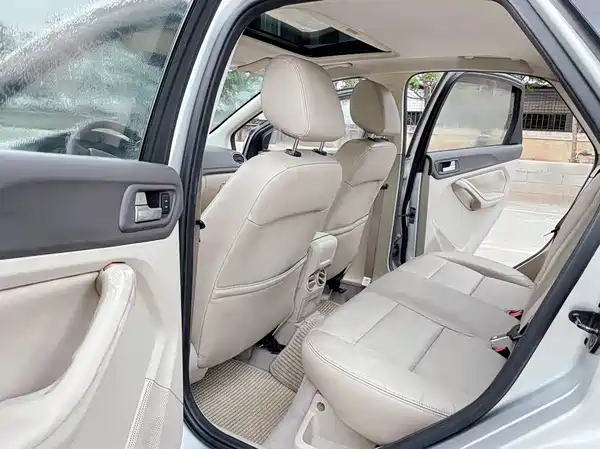 Ford Focus 2011