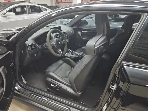 BMW M2 2020