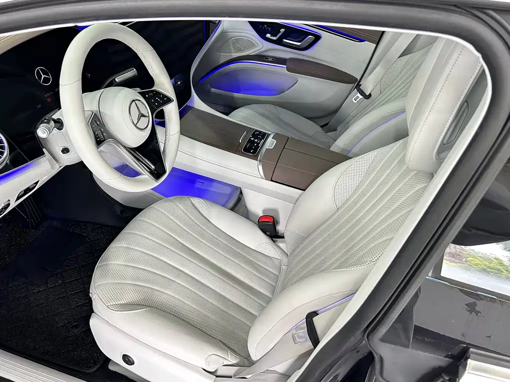 Mercedes-Benz EQS 2024 — фото 14