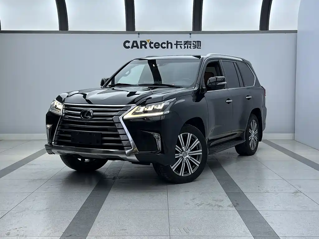 Lexus LX 2016 — фото 1