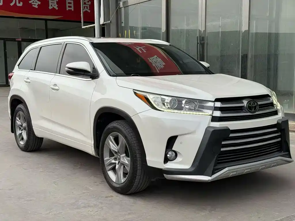 Toyota Highlander 2019 — фото 3