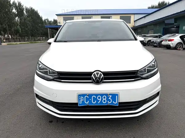 Volkswagen Touran 2024