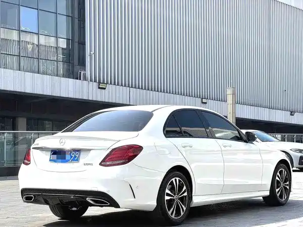 Mercedes-Benz C-Class 2018