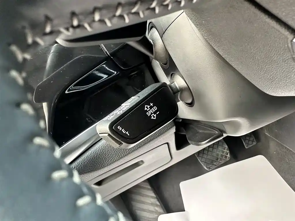 Audi Q3 2020 — фото 18
