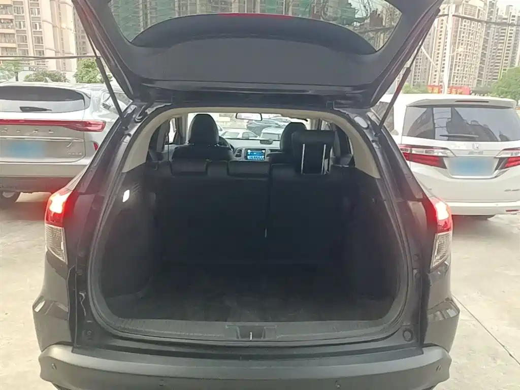 Honda Vezel 2020 — фото 19