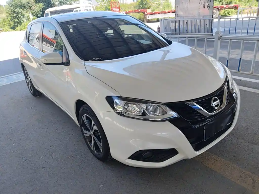 Nissan Tiida 2020 — фото 4