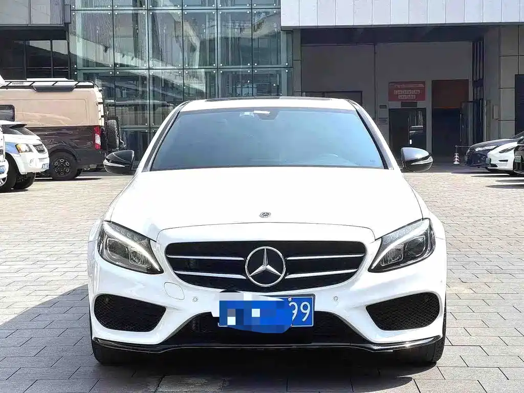 Mercedes-Benz C-Class 2018 — фото 2