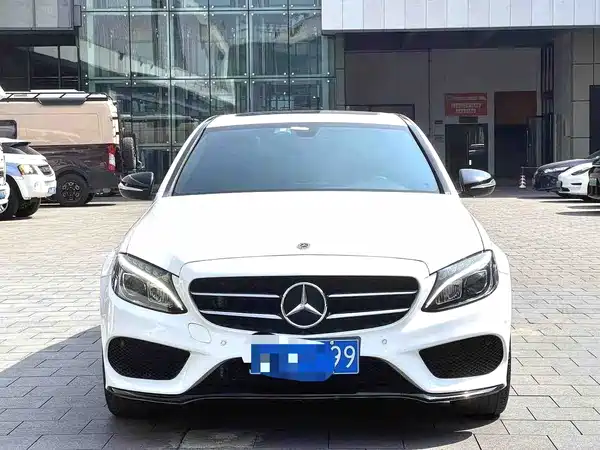 Mercedes-Benz C-Class 2018