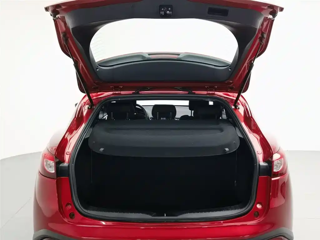 Mazda CX-4 2019 — фото 16