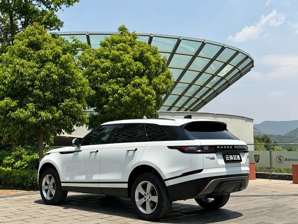 Land Rover Velar 2018 — фото 9