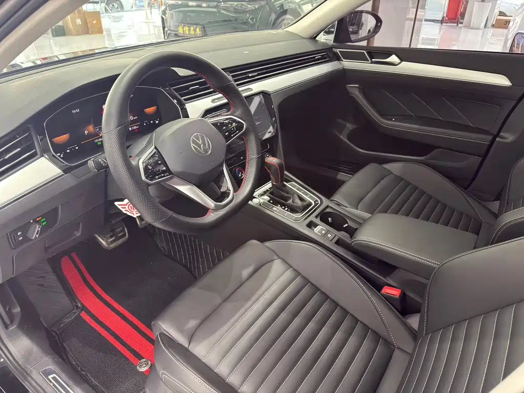 Volkswagen Magotan 2024