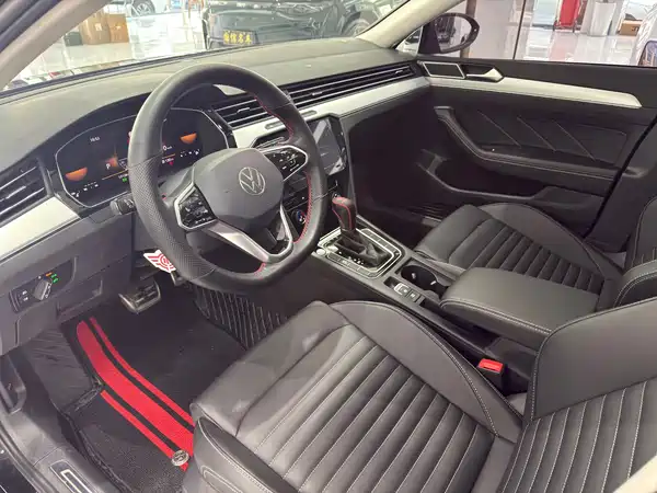 Volkswagen Magotan 2024