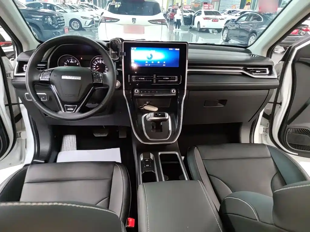 Haval M6 2024 — фото 10